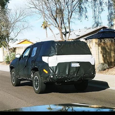 4runner spy shots|2025 4Runner spotted in Arizona near Toyota Proving Grounds。